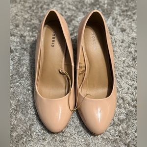 NWT- TORRID Patent Nude  Wedge Heels